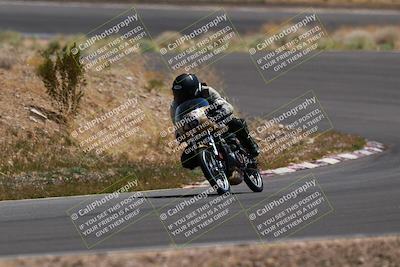 media/Apr-19-2025-AHRMA (Sat) [[3d98ca3309]]/Race/Group 5/Turn 4/